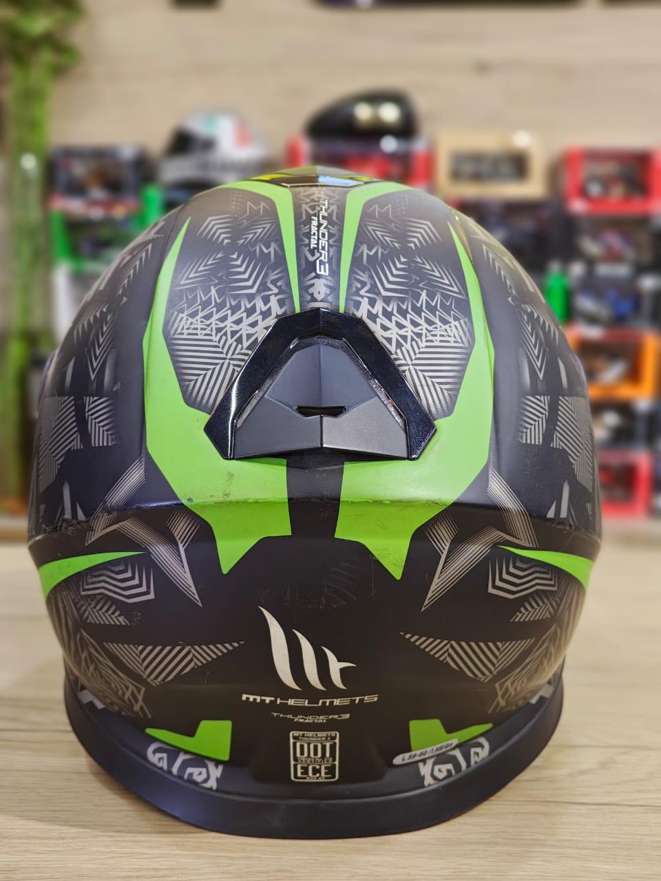 MT THUNDER 3 HELMET 1
