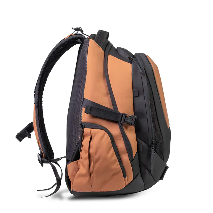 Carbonado Gaming Backpack - 174824744176Y0 - Master